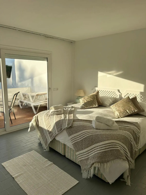 Вилла Townhouse in Marbella near Puerto Banus-Heated pool