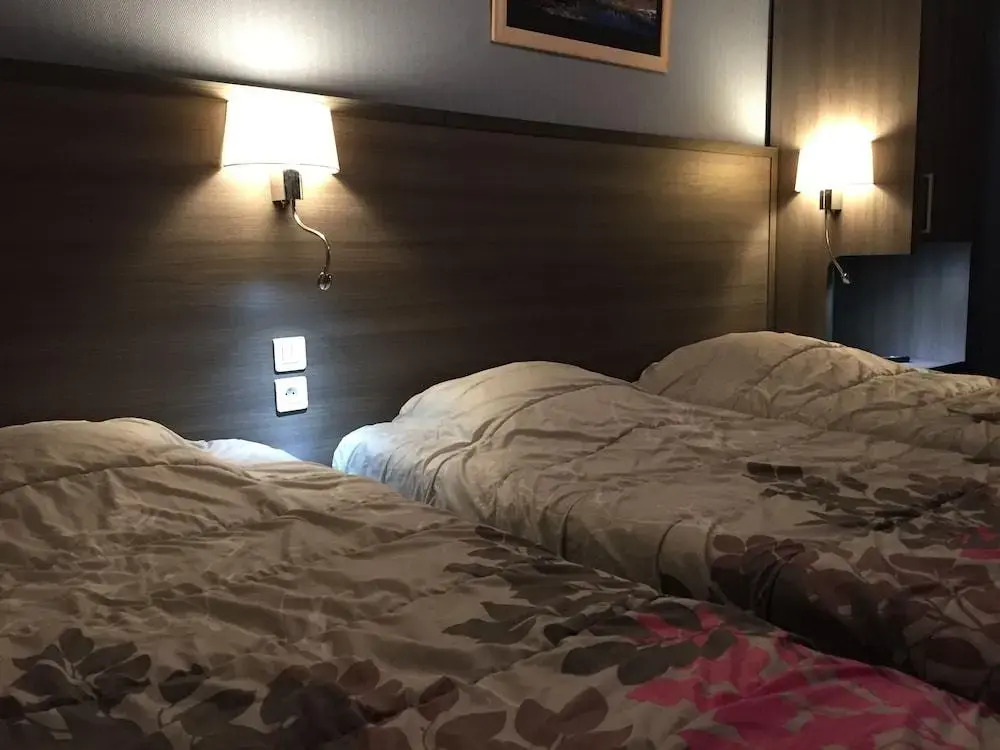 Отель Hotel de lAvenue