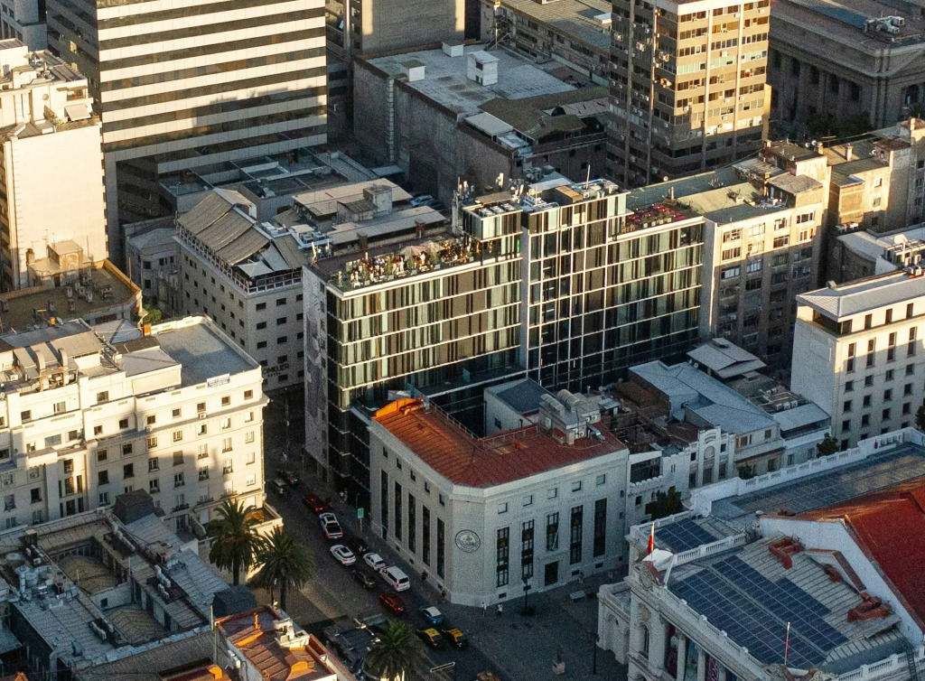 Отель Debaines Santiago