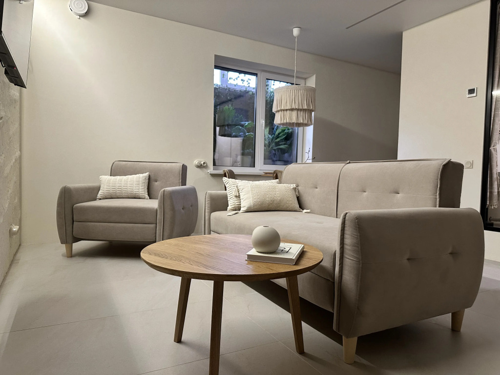 Квартира-студия 42 м² 3 Кровати