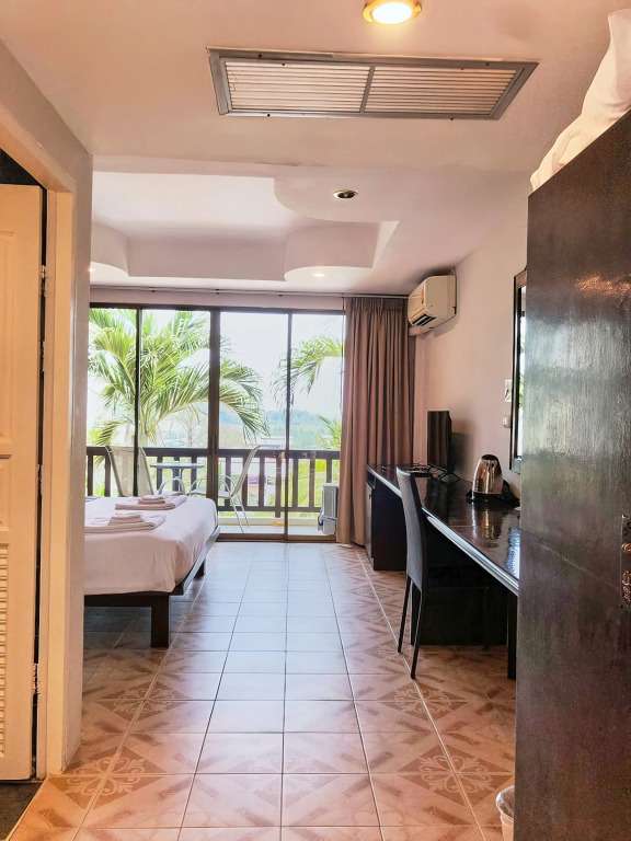 Sea Hills Resort