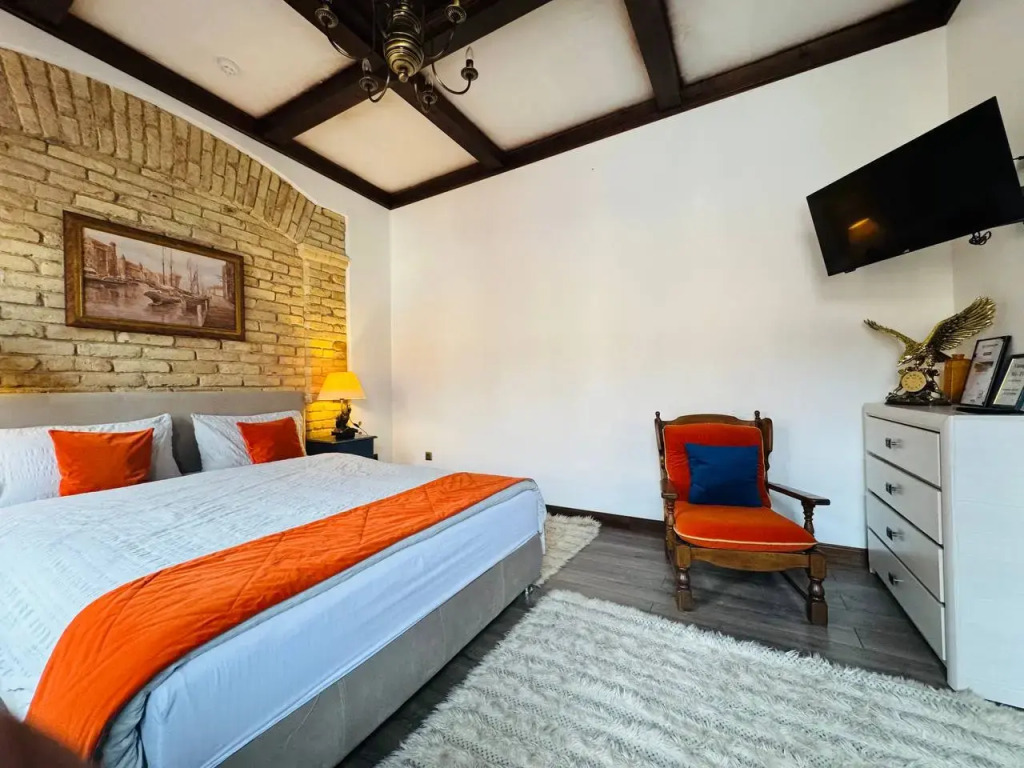 Vintage Studiya Apartments