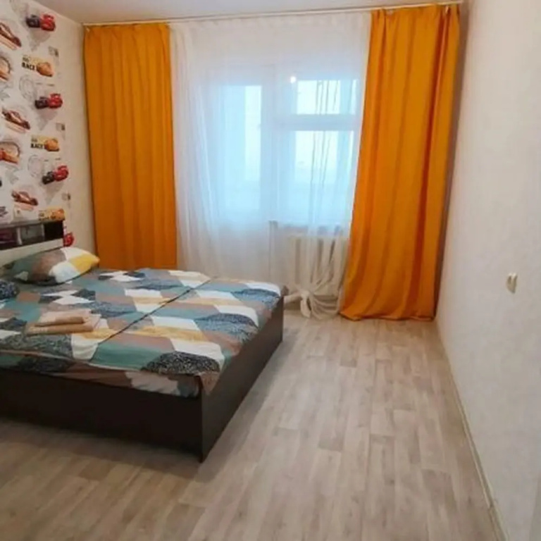 Квартира на Емлютина 12