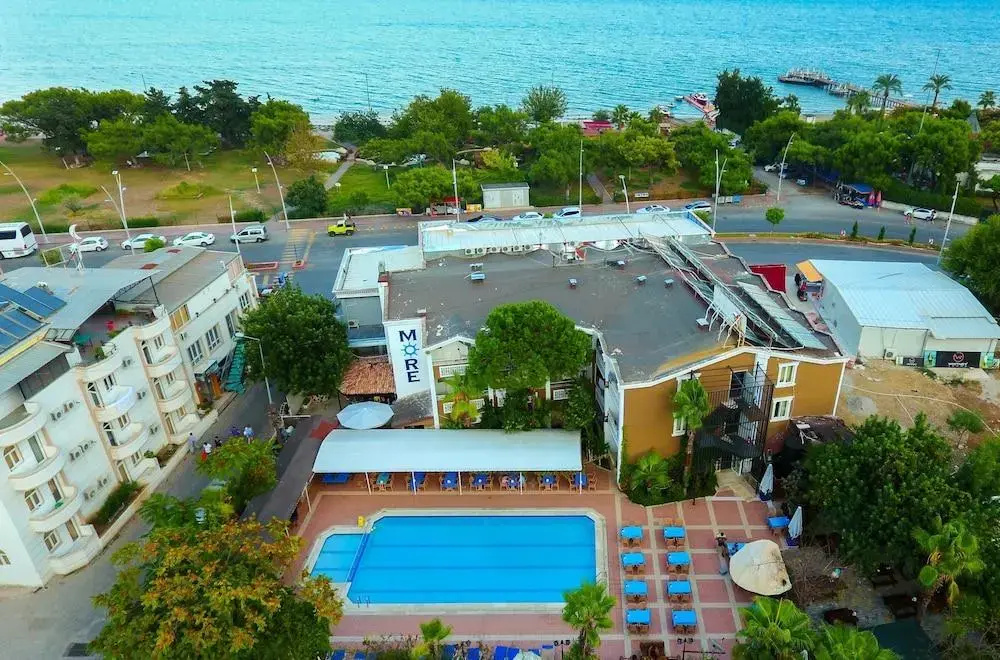 More Hotel