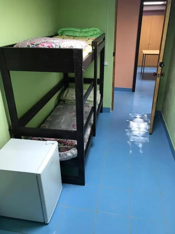 Хостел Вежливый Лось на Бунинской аллее