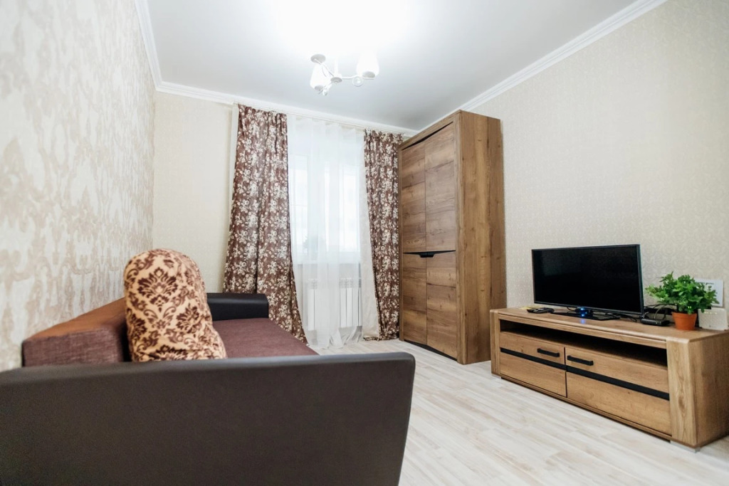 Квартира Апартаменты на Пухова 31 2 этаж