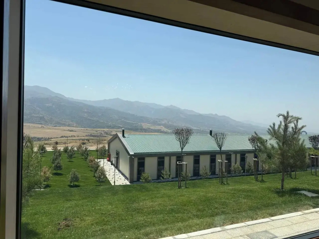 Курортный отель Kumushkon