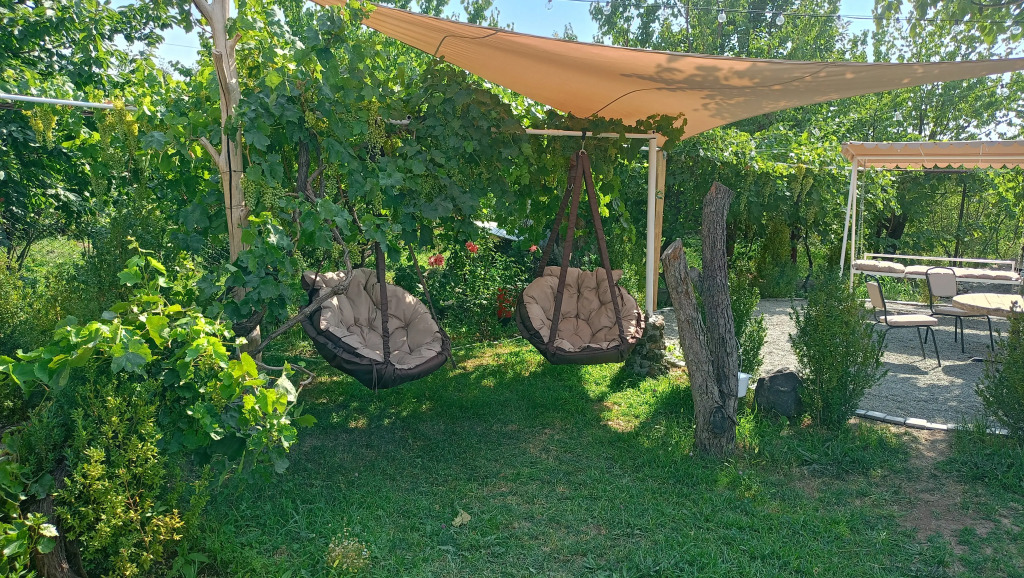 Khachatryans Guest House