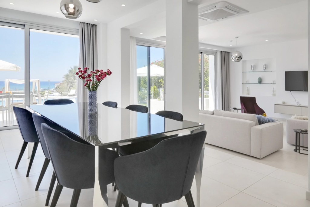 Вилла Royal Luxury Home |  4 Bedrooms