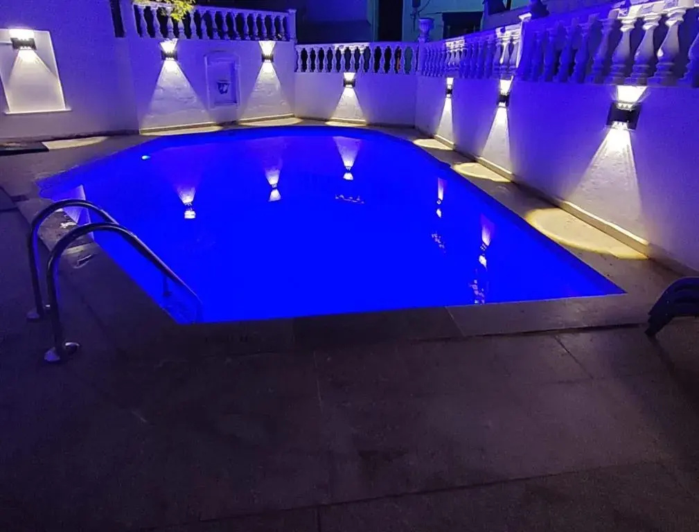 Отель The Professor's Hotel