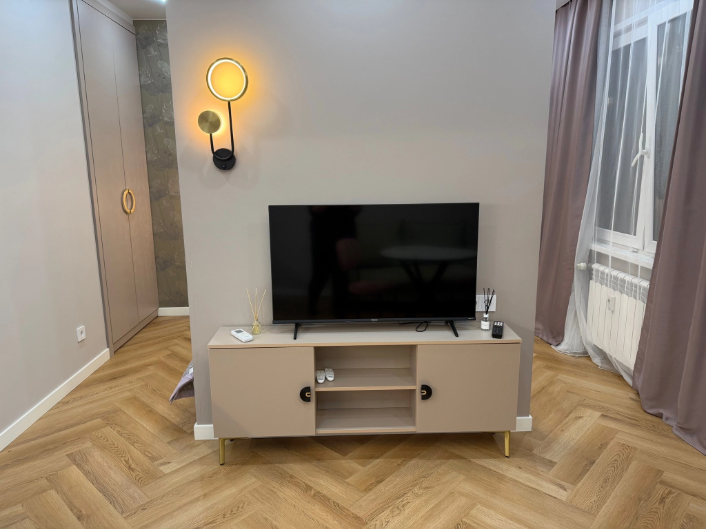 Квартира Laura Apart 38