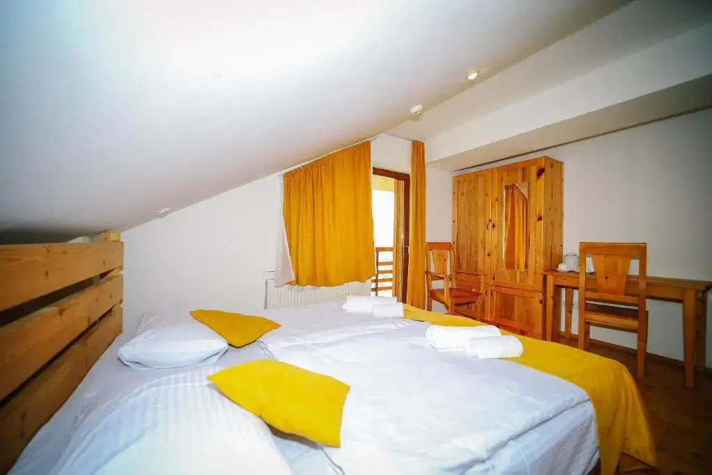 Alpenhaus Hotel Kazbegi
