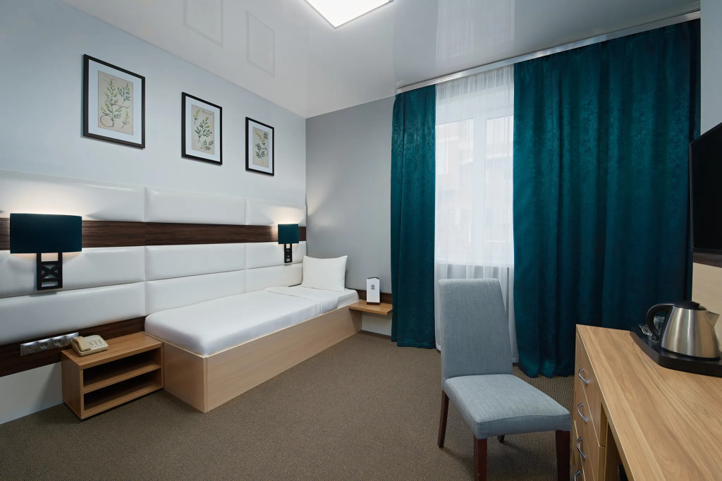 4 ★ Отель Aura CityHotel