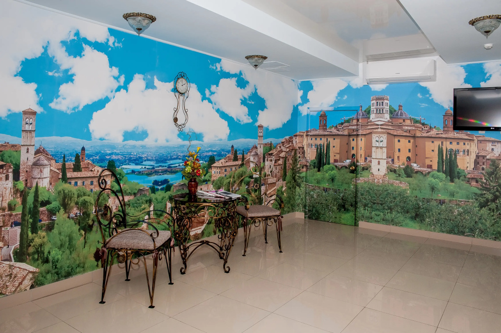 Atrium Hotel