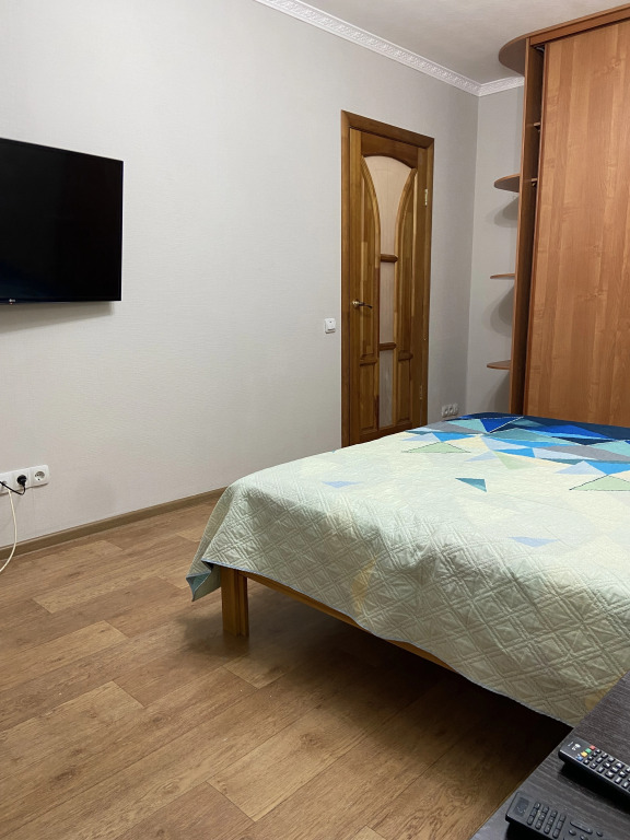 Квартира в микрорайоне 16А 75
