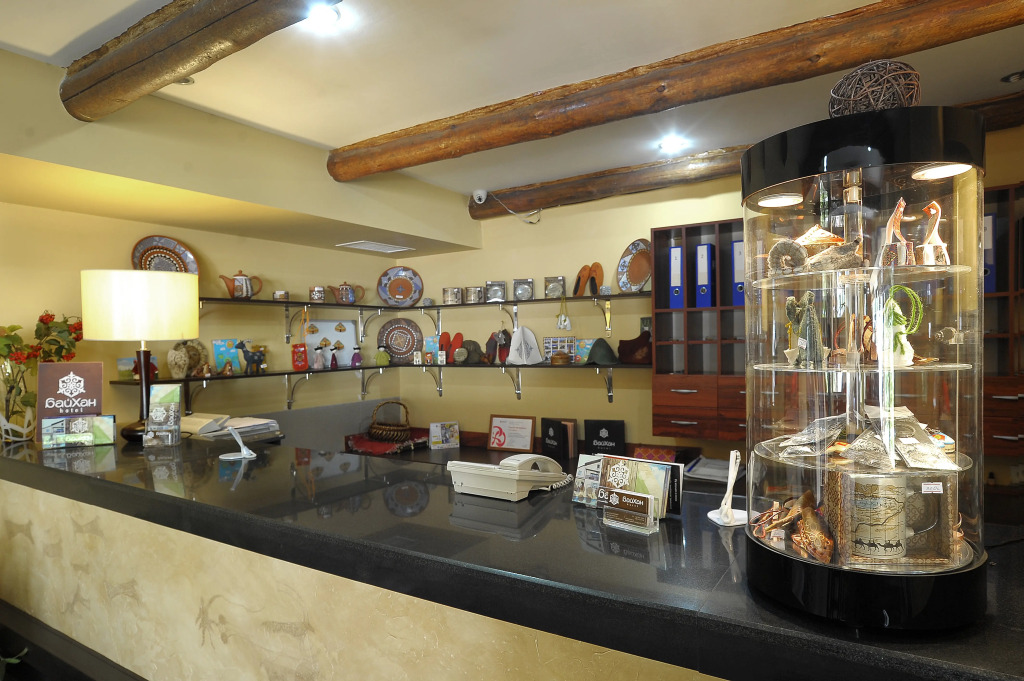 Tian-Shan Hotel