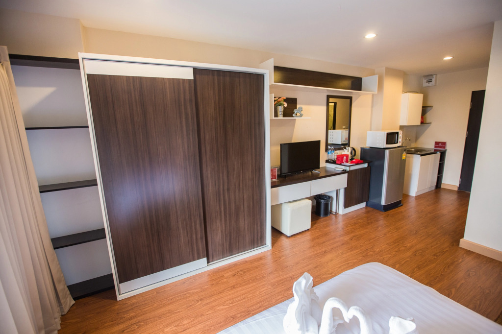 Апартаменты ZEN Rooms Soi Chom Chan