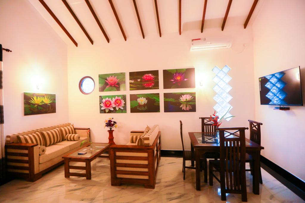 SRI LANKAN VILLA