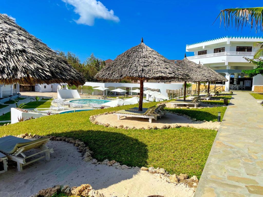 AHG Lion Beach Resort