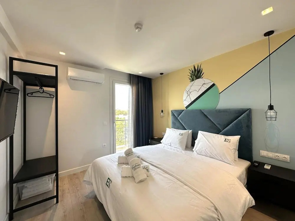 Апартаменты Urban Elephant Suites