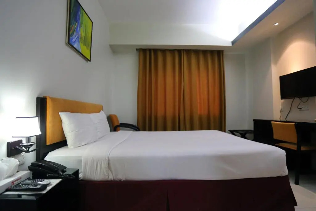 Orchid Business Hotel