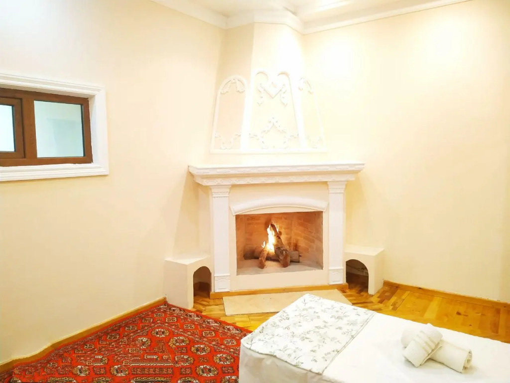 Отель The Oreon Inn