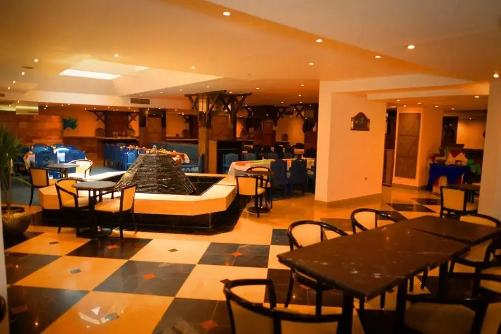 Cleopatra Hotel