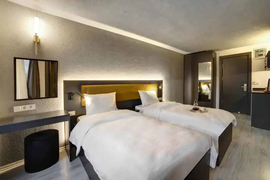 Seya Suites Hotel