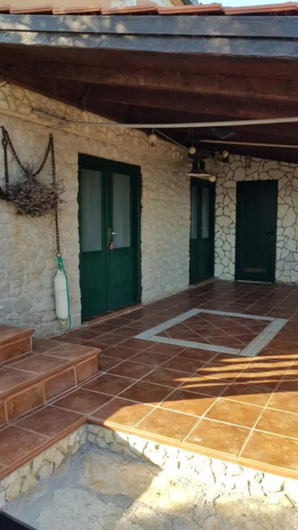 Pauk Villa