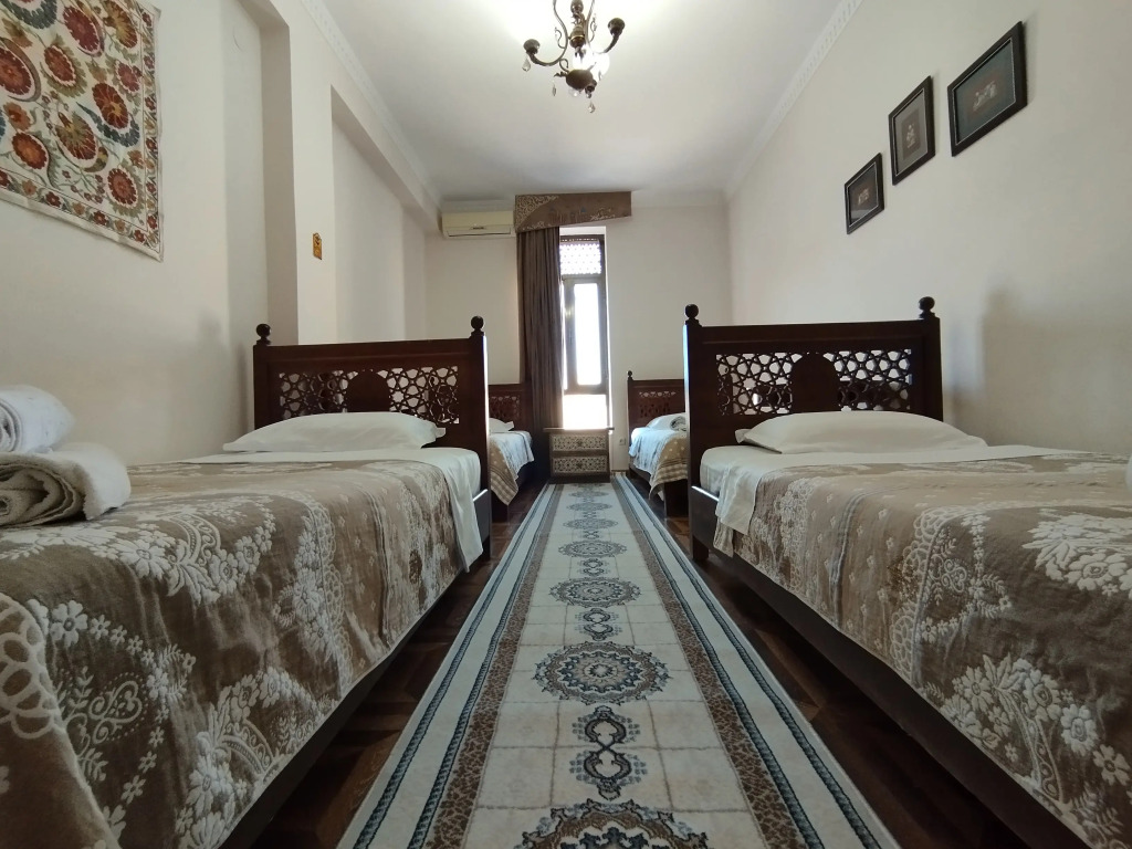 Orom Hotel