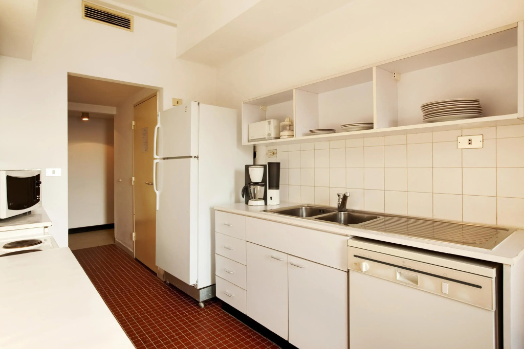 Отель Cairo World Trade Center Hotel & Residences