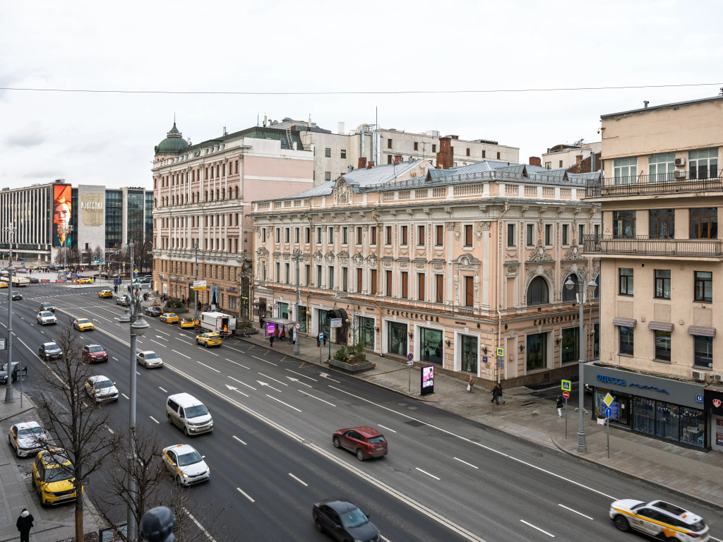 Квартира GM Apartments Видовая Трехкомнатная с Эркерным Балконом