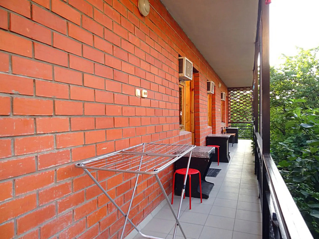 Tsentr-More Mini-Hotel