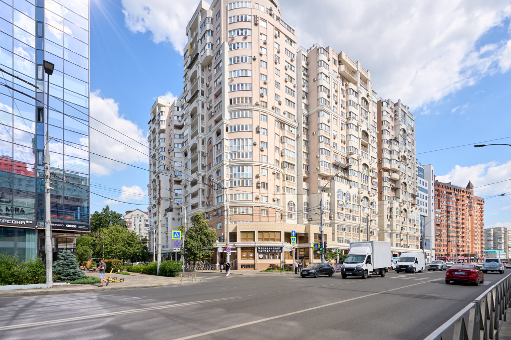Квартира Стильная однокомнатная в элитном районе Краснодара