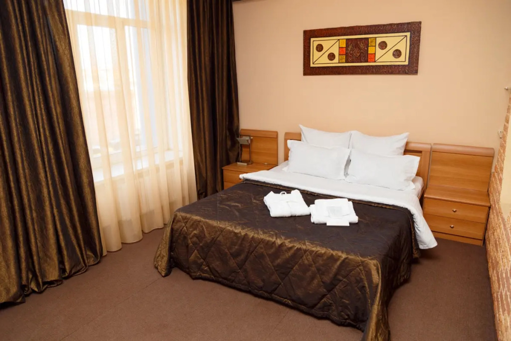 Alioth Hotel