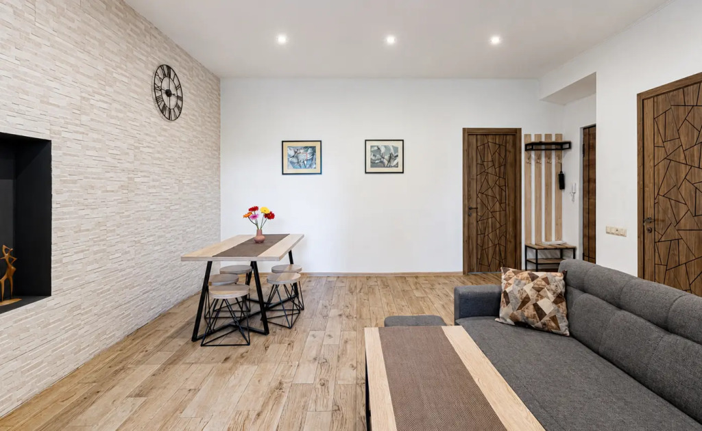 Квартира Lovely 2-bedroom near North Avenue