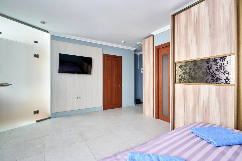 Апартаменты RoomOnDay Красный Кит арт.000048
