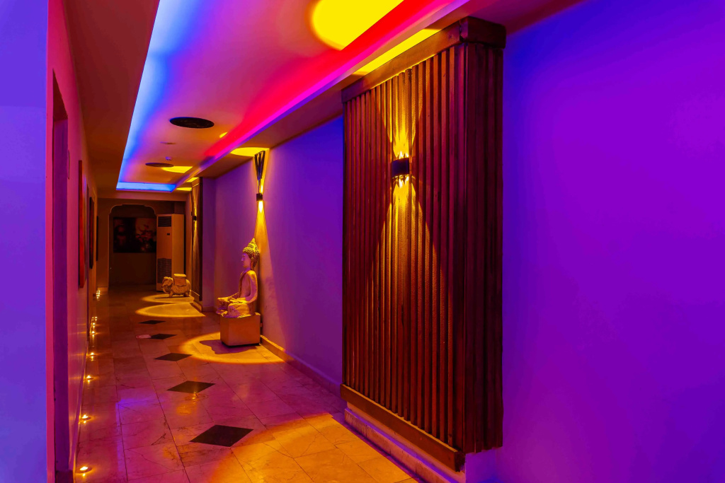 Отель Belpoint Beach Hotel
