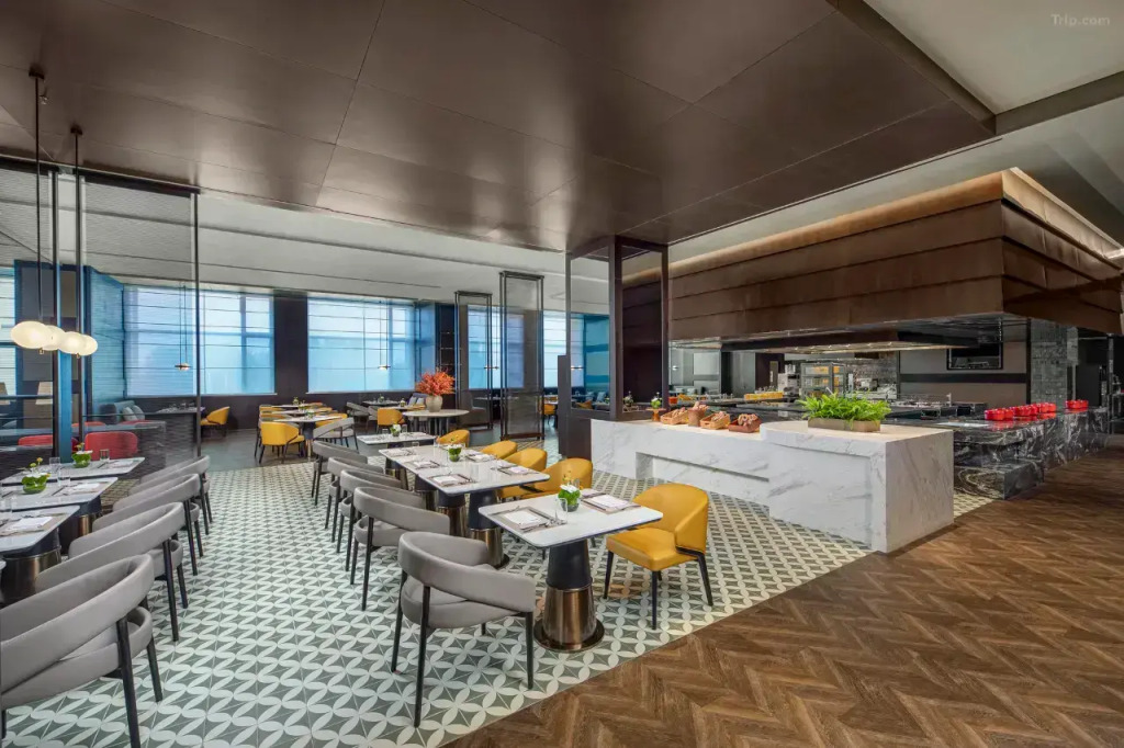 Отель Crowne Plaza Beijing Tongzhou by IHG