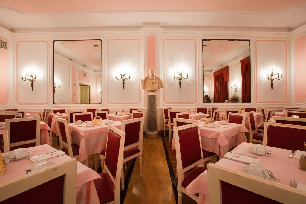 Bettoja Hotel Massimo dAzeglio