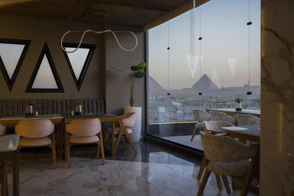 Отель Royal Great Pyramid Inn