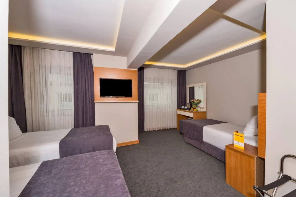 Bergama Hotel Old City