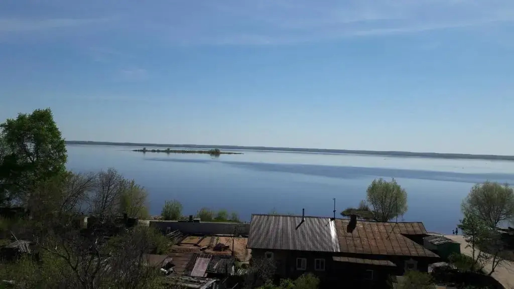 Гостевой дом на берегу озера Неро