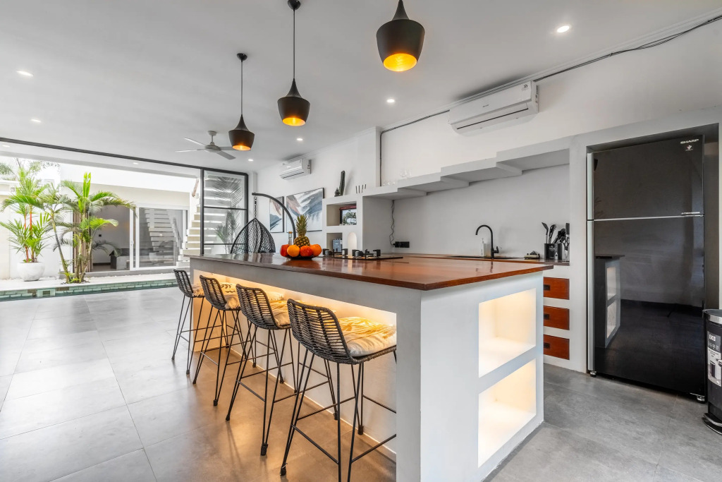 Вилла Sunny Home