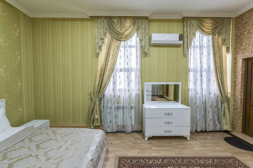 Starway Hotel