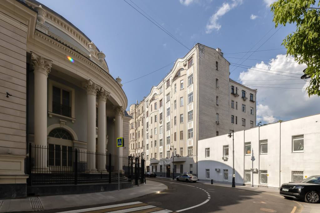 Квартира Кривоарбатский 2