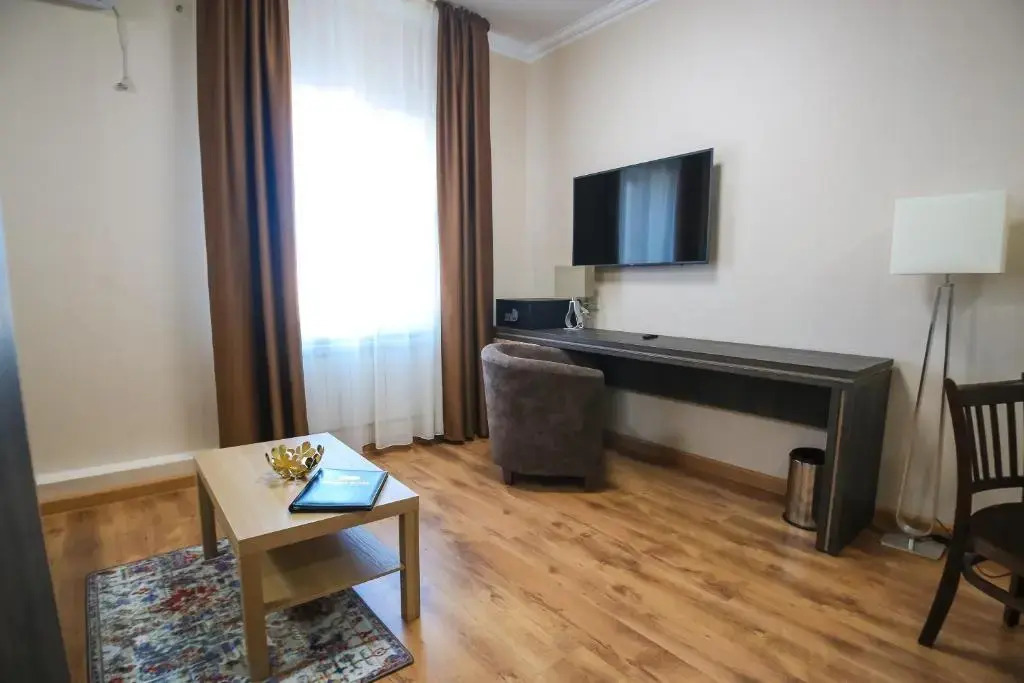 Infinity Plaza Hotel Block 2