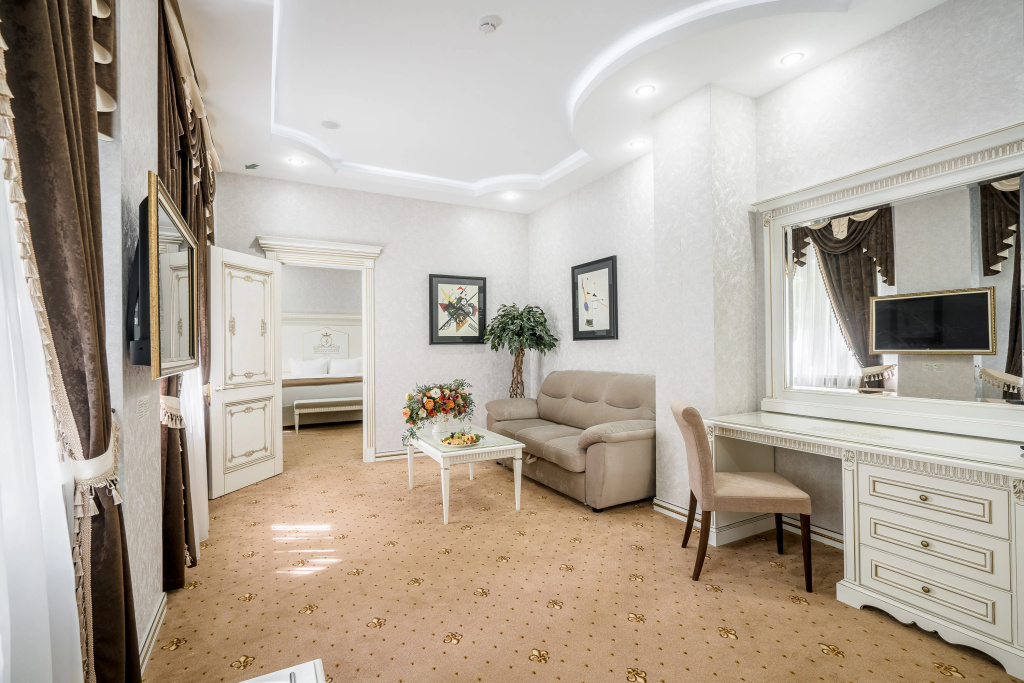Imperial Palace Hotel