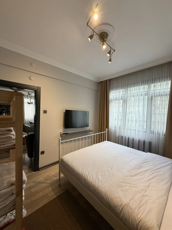 Апартаменты Stylish 2BR Near Sultanahmet w/ Projector & PS