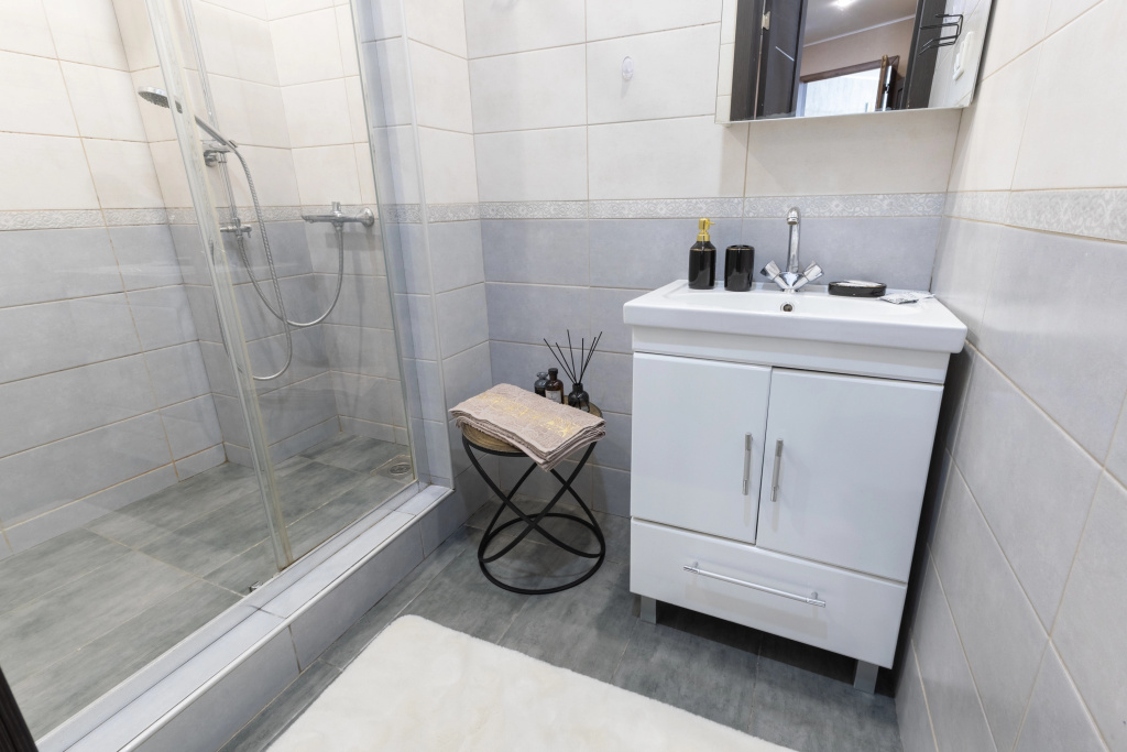 Апартаменты Сomfort Home на Парижской коммуны для 10 гостей